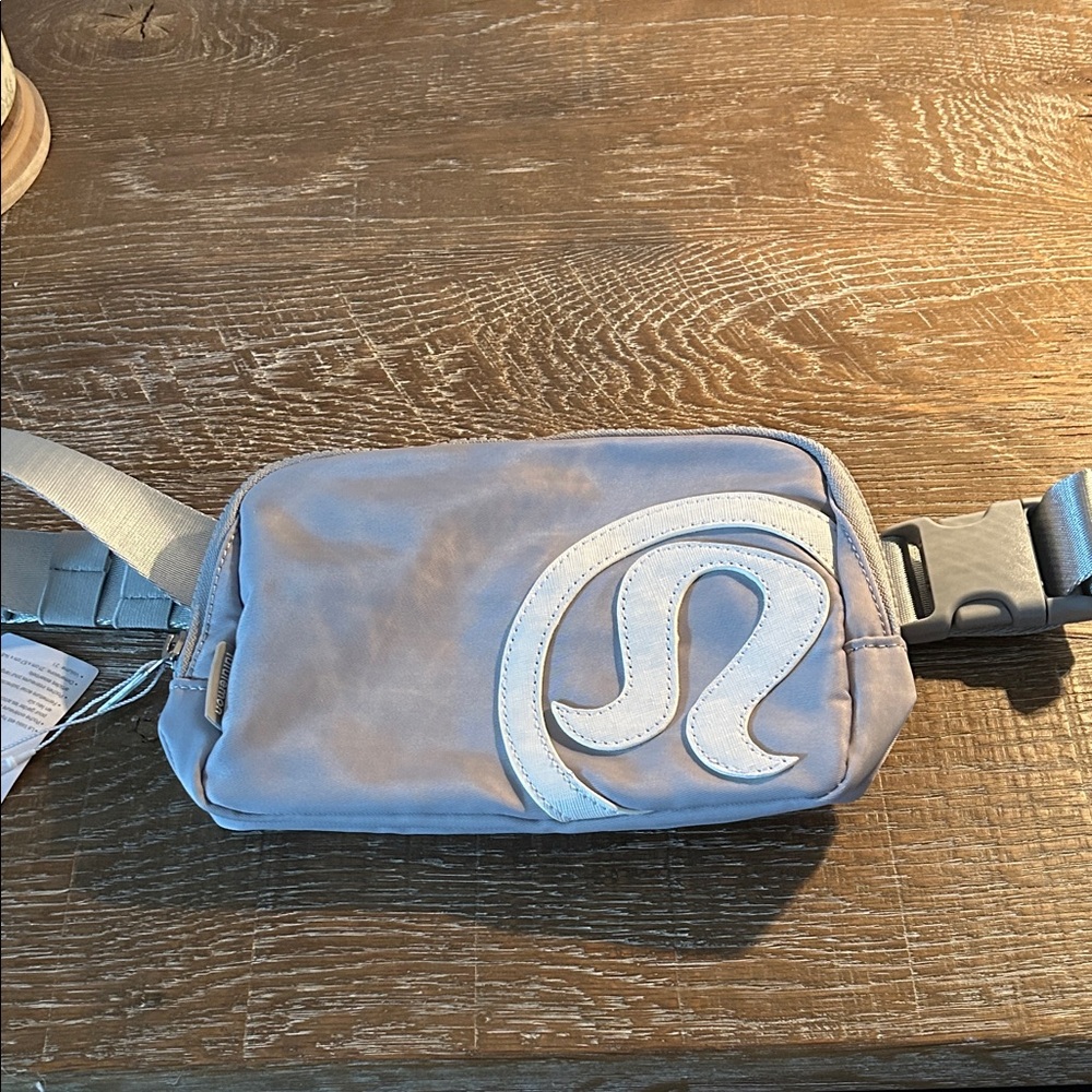 Lululemon Gray Belt Bag NWT